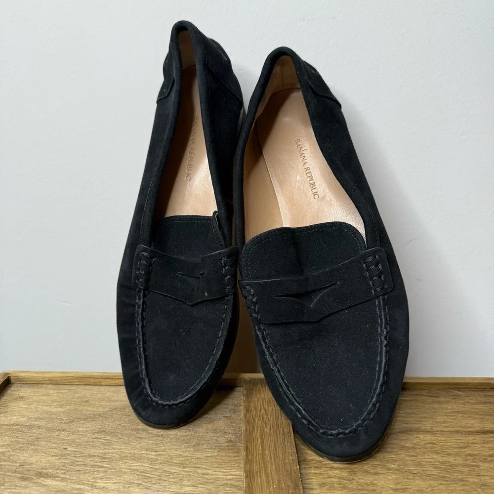 Banana Republic Suede Loafers